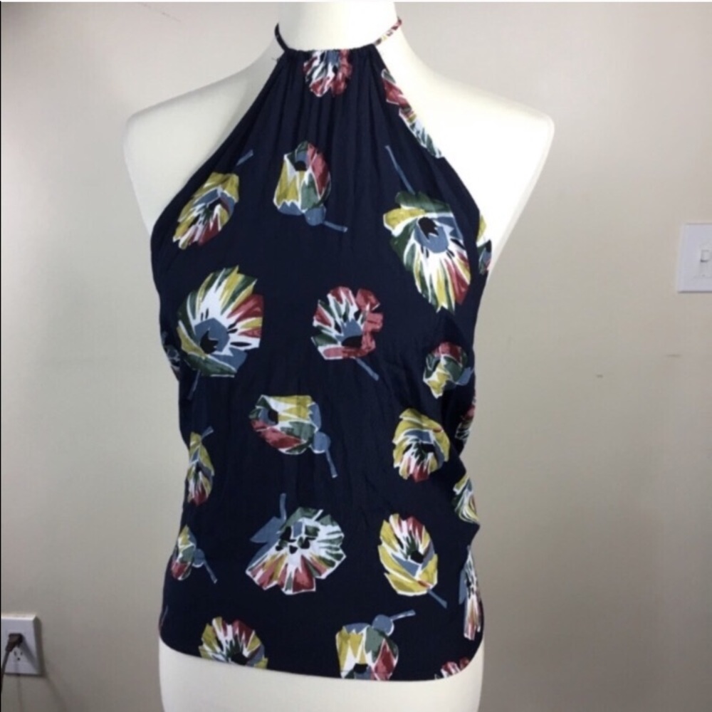 NWOT Tie back halter top